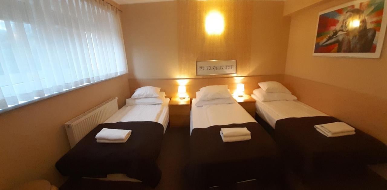 Stratus Bed & Breakfast
